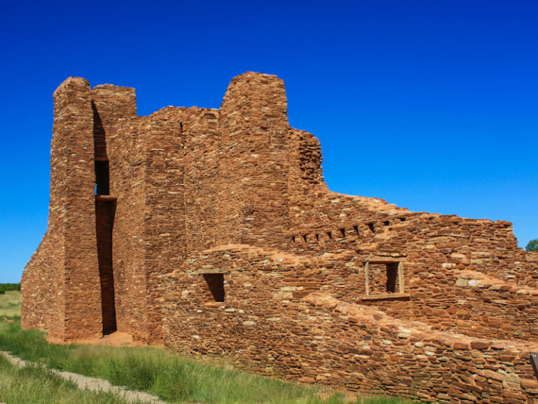 Outpost Images 215 768x576