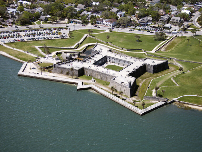 Outpost Images 256 768x576